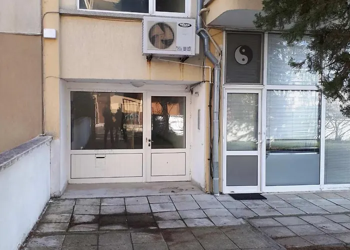 кънтри-лариса Apartman